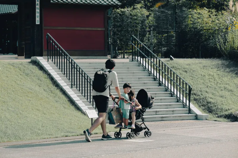 The Case for Raising Kids in Tojinmachi (Sorry, Momochi)